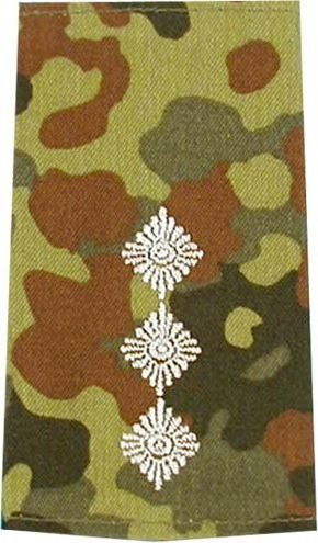 Rangschlaufen Hauptmann  flecktarn/weiß mit Klett